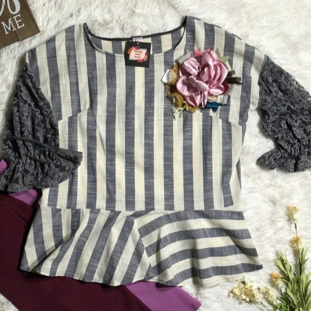 M Boutique Cream and Gray Tunic